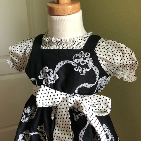 Black & White Polkadot Set 💗 One of a Kind💗 2T - Picture 4 of 8